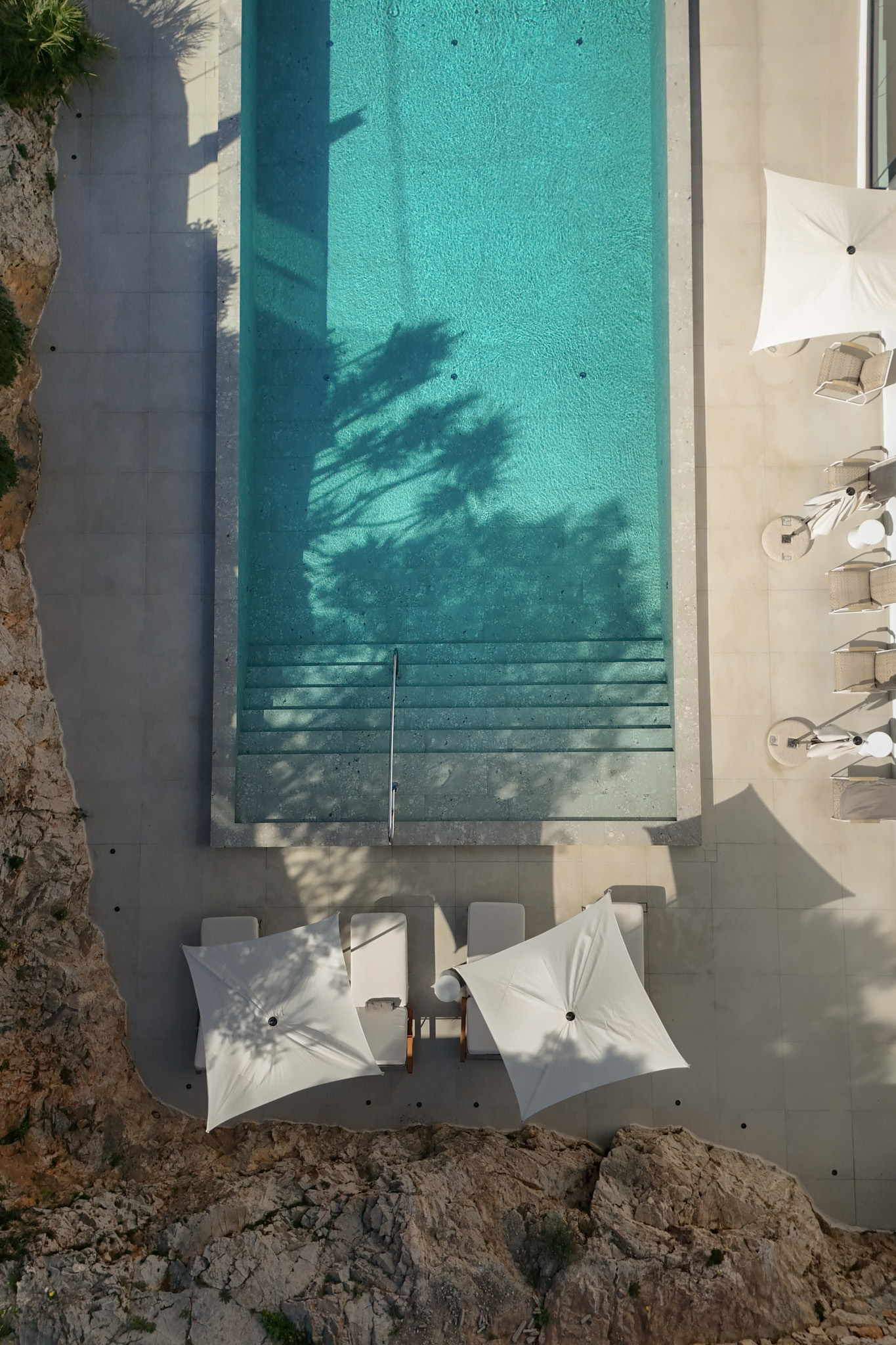 Hotel 2